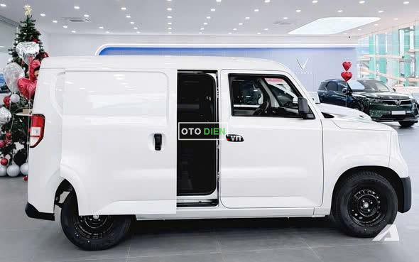Hình ảnh thân xe VinFast EC Van