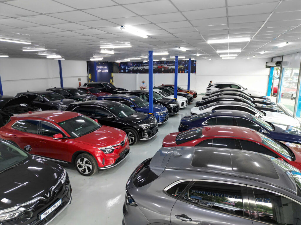 Showroom Bảo Tín Cars hiện đang kinh doanh đầy đủ các dòng xe điện VinFast