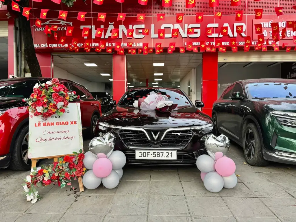 Showroom thăng long car