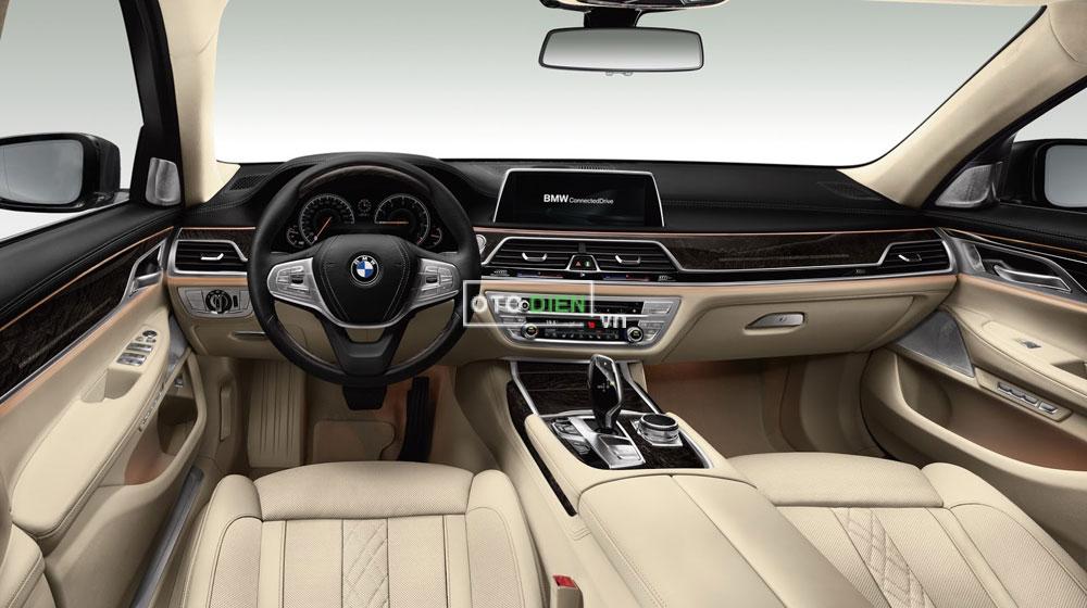 Khoang lái vô cùng hiện đại của xe điện BMW i7