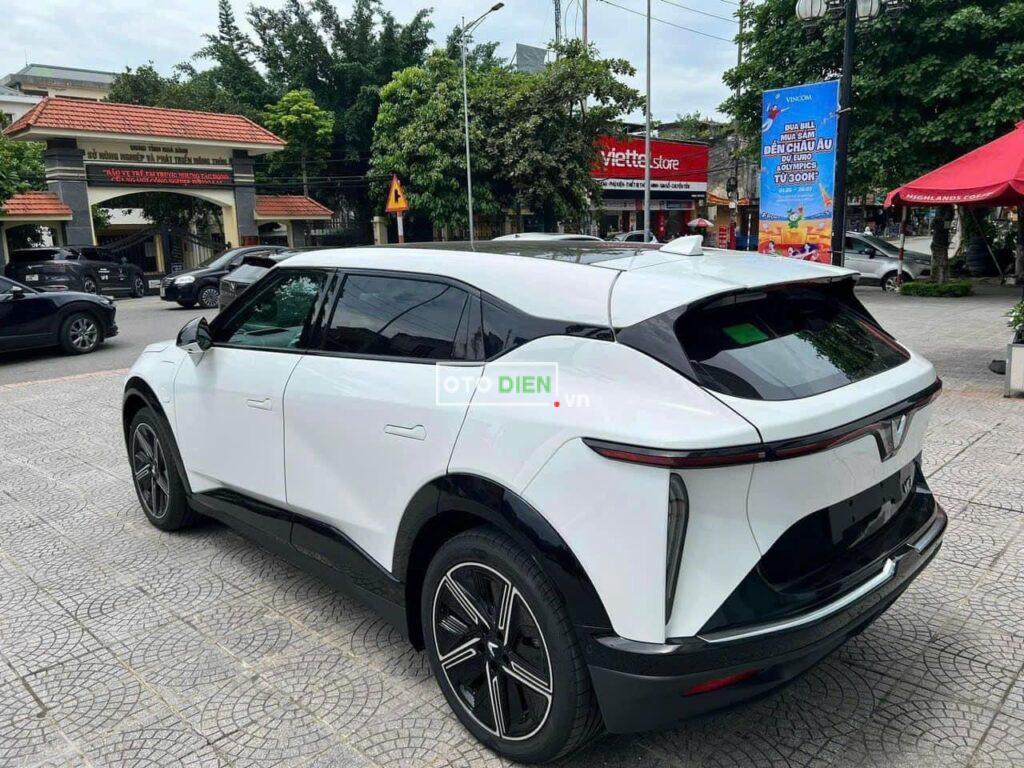 
													VinFast VF7 Plus 2024 lướt – 5000 km full														