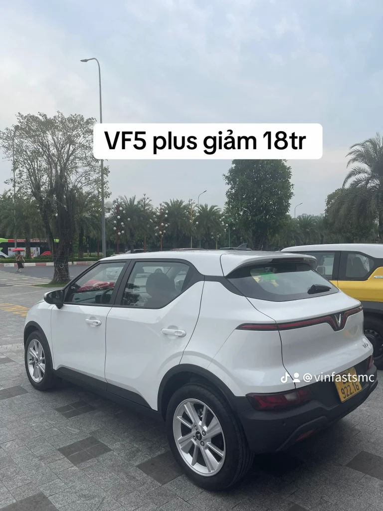 
								VinFast VF6 129694 full									