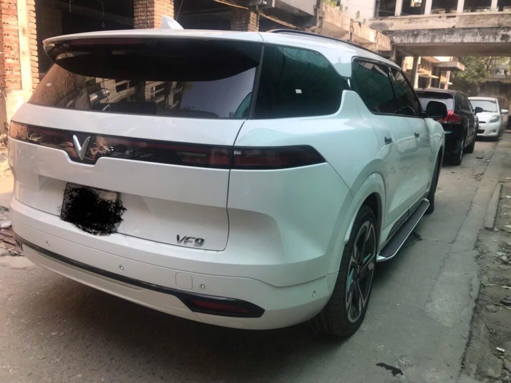 
													VinFast VF9 Plus 2023 lướt – 7352 km full														