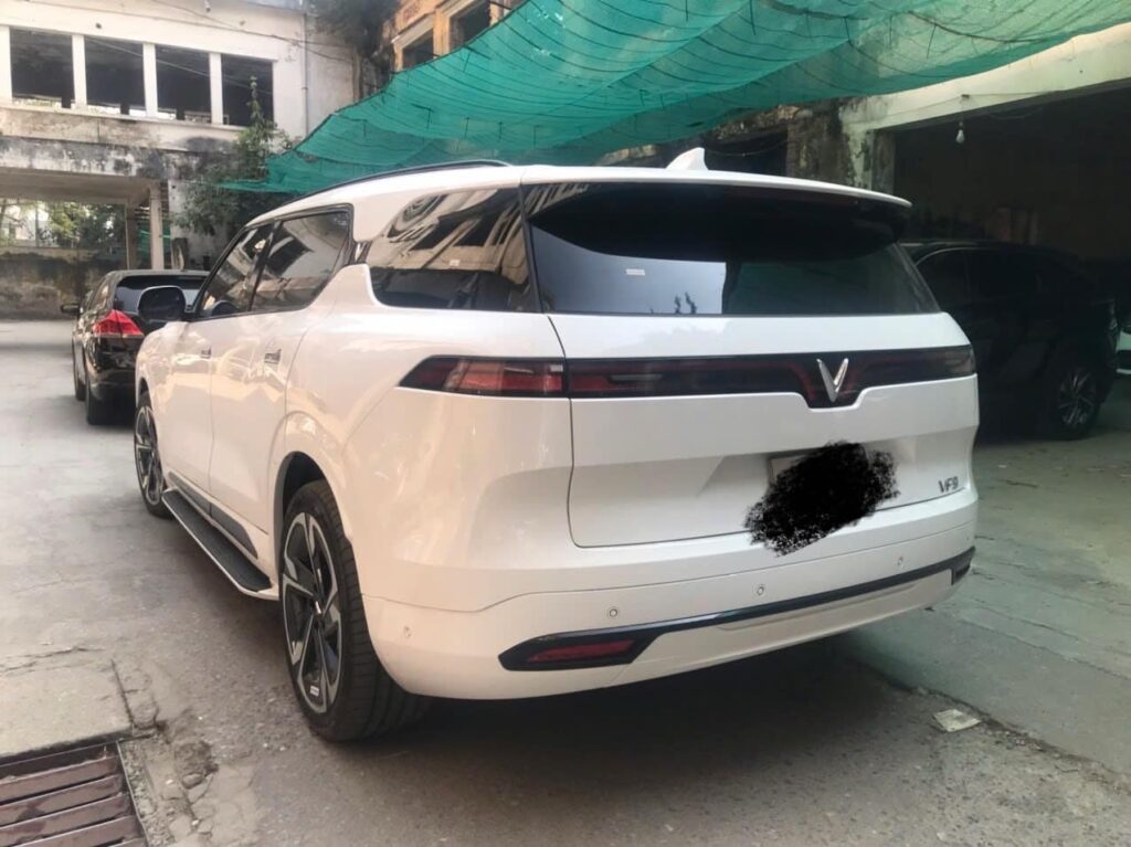 
													VinFast VF9 Plus 2023 lướt – 7352 km full														