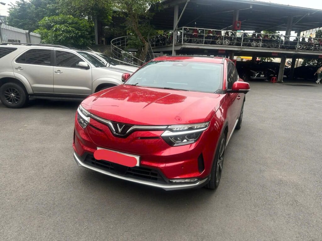 
												Chính chủ bán VinFast VF8 Plus 2022 cũ – 13000 km full												