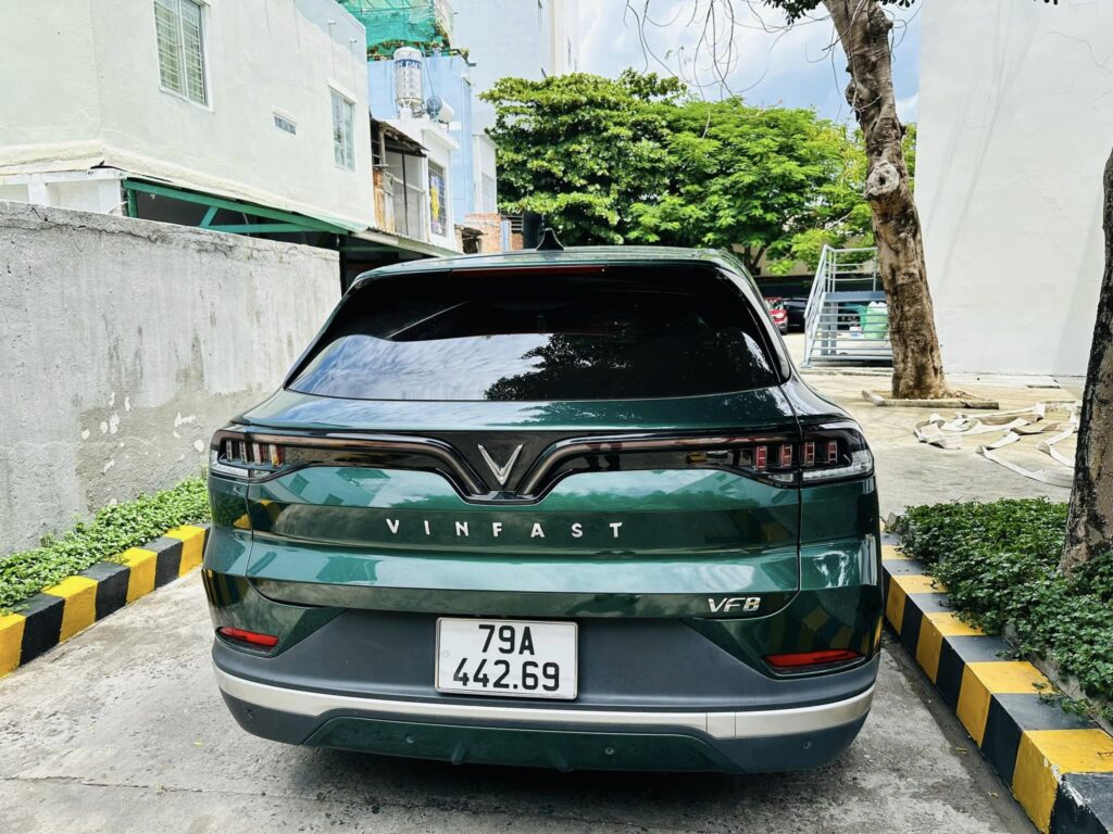 
													Chính chủ bán VinFast VF8 Eco 2023 cũ – 23000 km full														