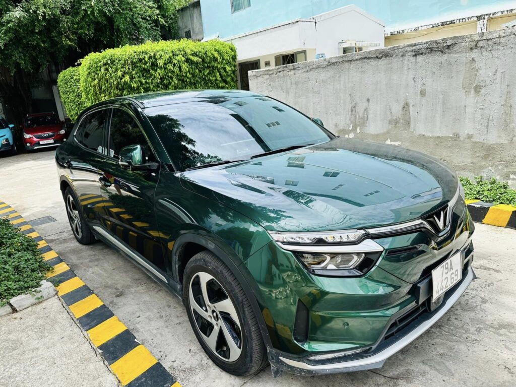 
													Chính chủ bán VinFast VF8 Eco 2023 cũ – 23000 km full														