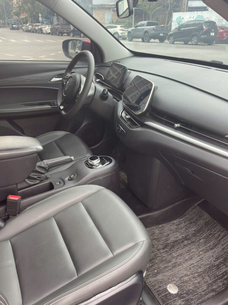 
													VinFast VF5 Plus 2024 cũ – 30000 km full														