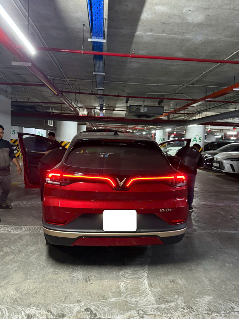 
													VinFast VF8 Lux 2024 mua pin CATL lướt – 70 km full														
