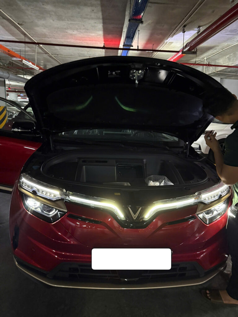 
													VinFast VF8 Lux 2024 mua pin CATL lướt – 70 km full														