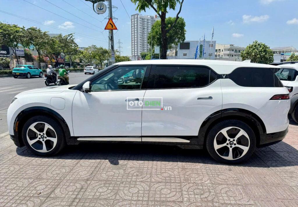 
													VinFast VF9 Eco 2023 mua pin CATL lướt – 2000 km full														