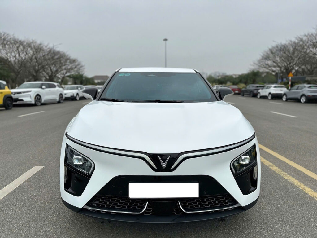 
													VinFast VF7 S 2024 mua pin lướt – 3000 km full														