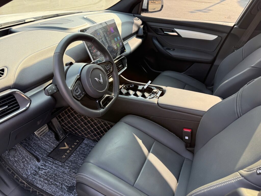 
													VinFast VF8 Plus 2024 mua pin lướt – 1500 km full														