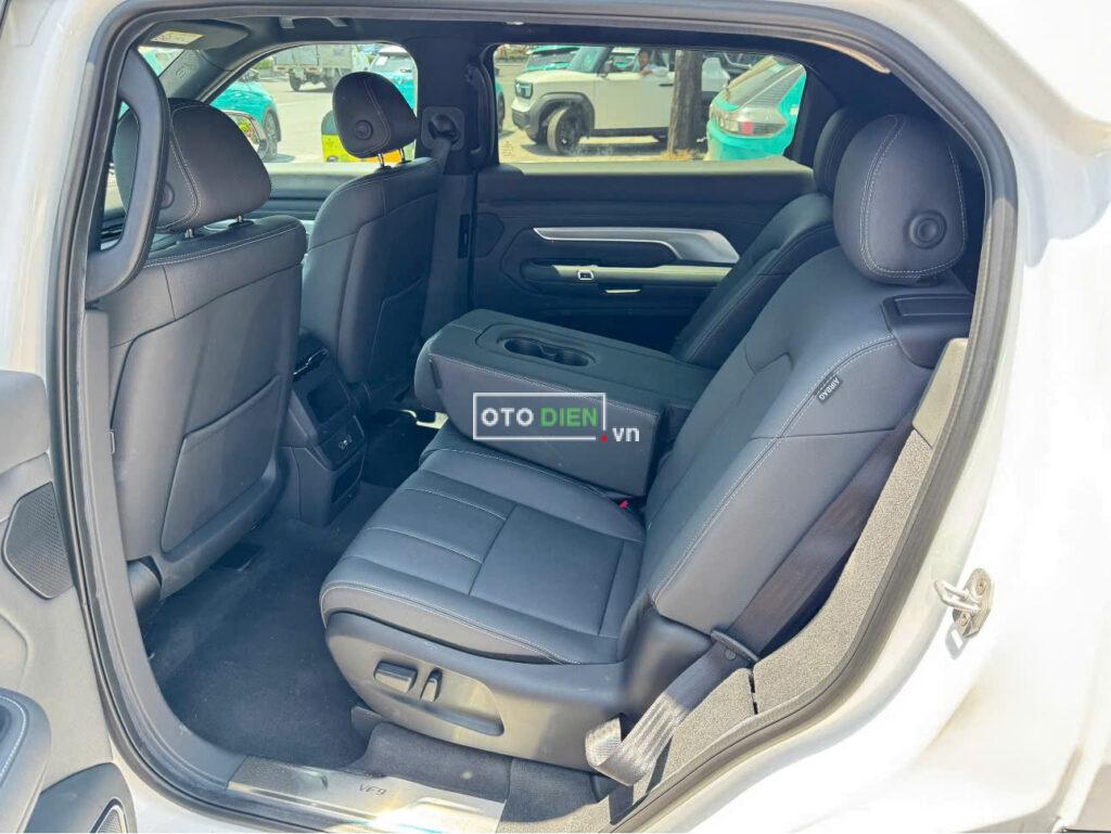 
													VinFast VF9 Eco 2023 mua pin CATL lướt – 2000 km full														