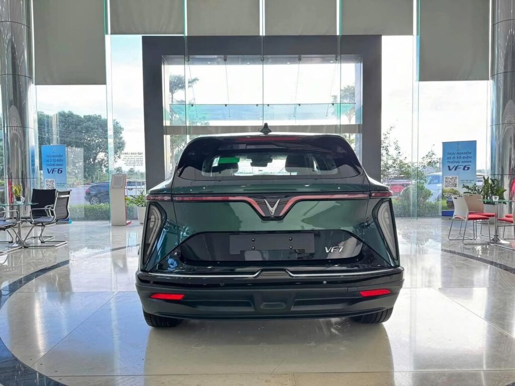 
													VinFast VF7 Plus 2025 mới full														