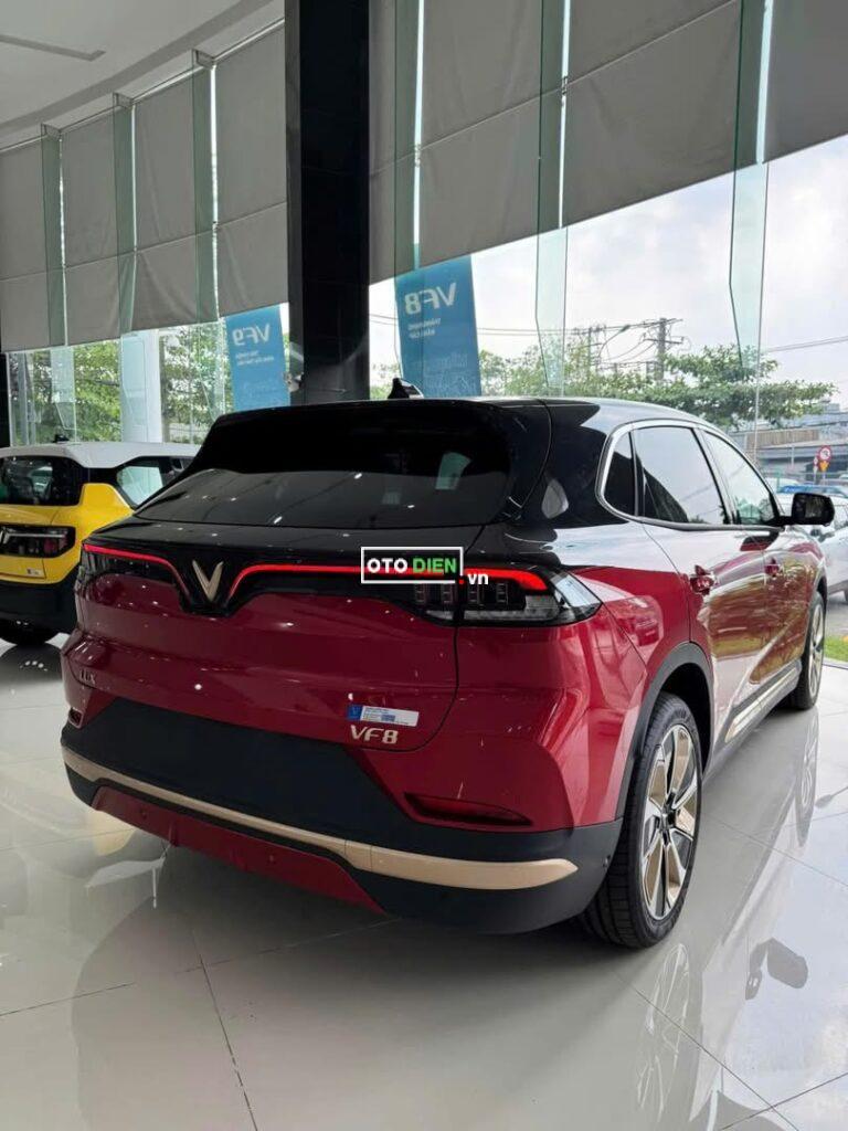 
													VinFast VF8 Eco 2024 mới full														