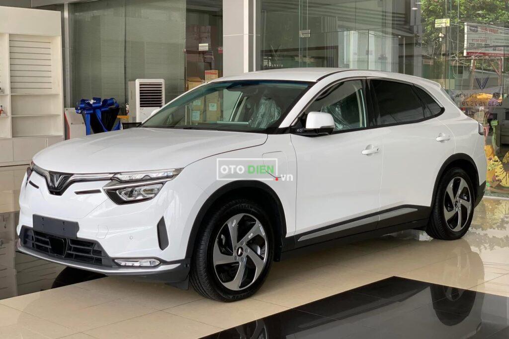 
													VinFast VF8 Eco 2024 mới full														