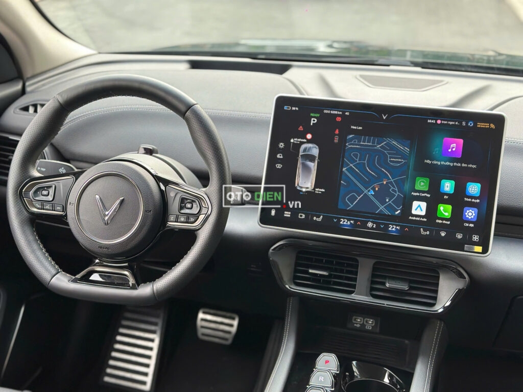 
													VinFast VF8 Eco 2023 mua pin CATL lướt – 5000 km full														