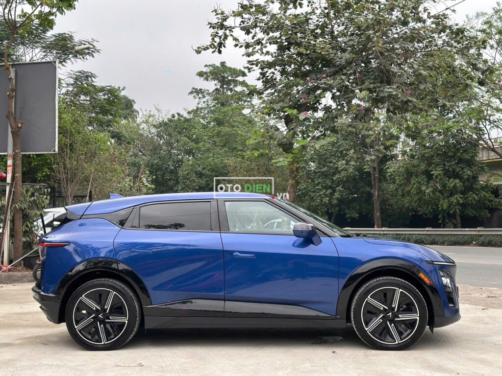 
													VinFast VF7 Plus 2024 mua pin lướt – 5000 km full														