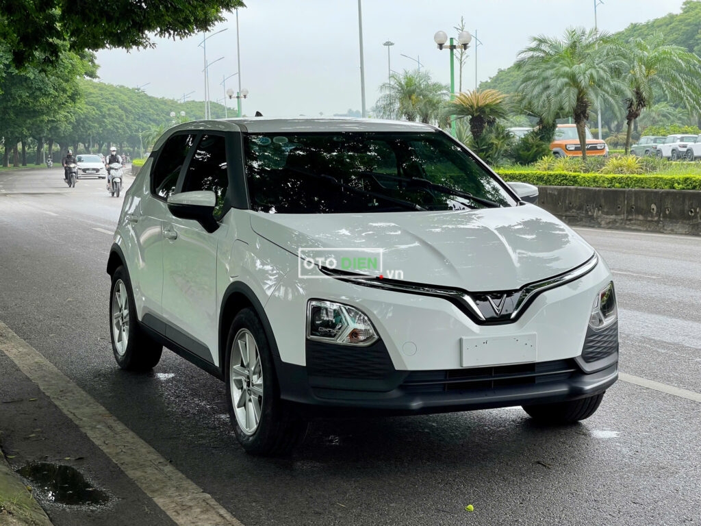
												VinFast VF5 Plus 2023 mua pin cũ – 17000 km full												