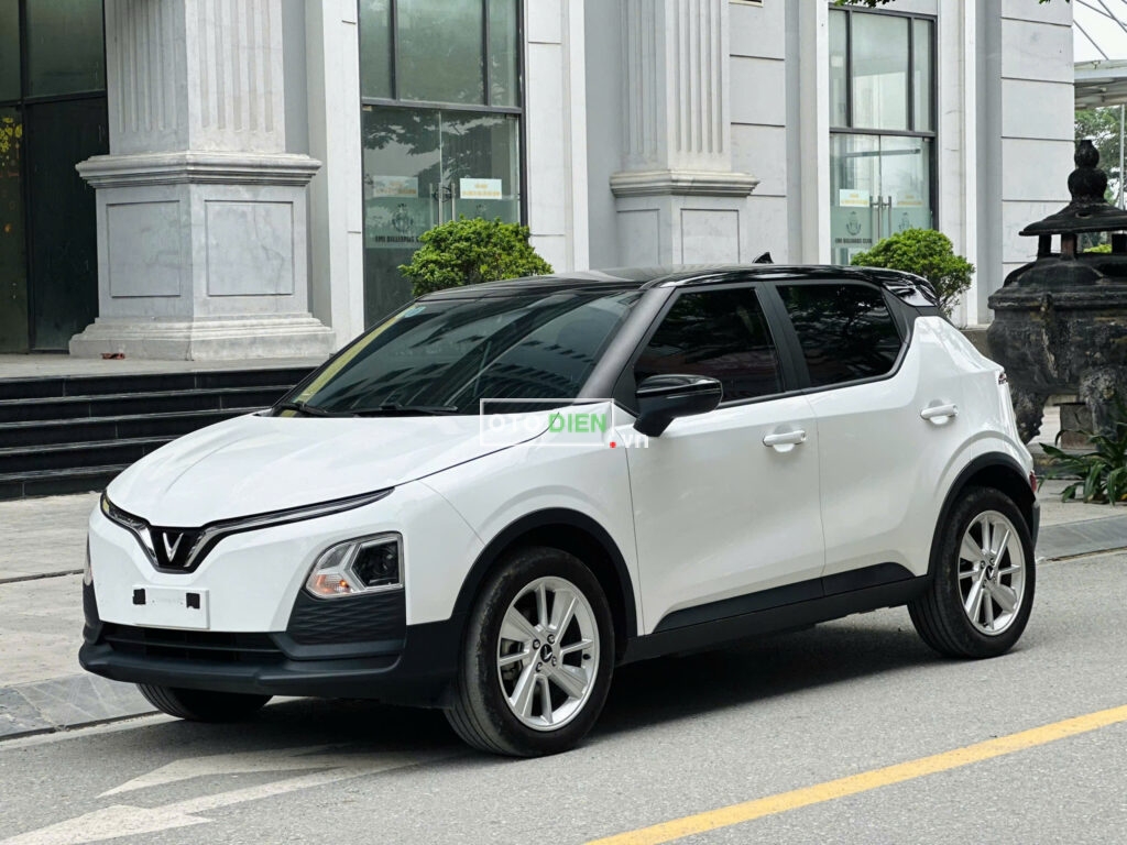 
												VinFast VF5 Plus 2023 mua pin cũ – 40000 km full												