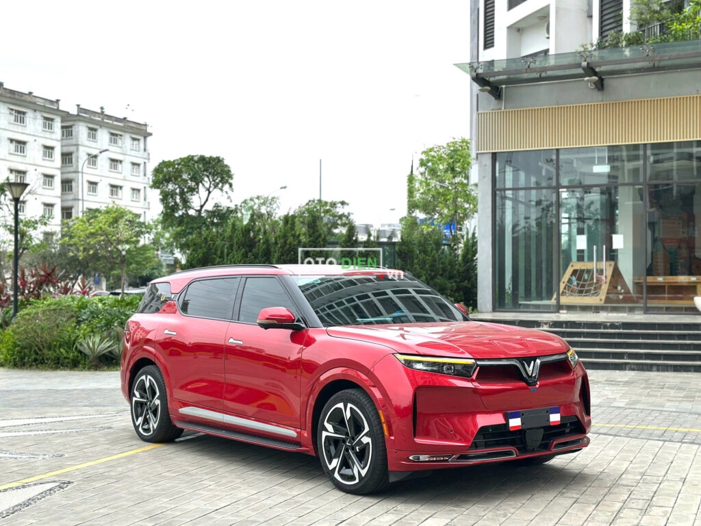 
												VinFast VF9 Plus 2023 mua pin SDI lướt – 400 km full												