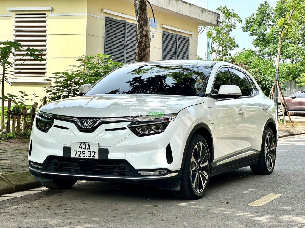 
													VinFast VF8 Plus 2022 thuê pin tp cũ – 37000 km full														