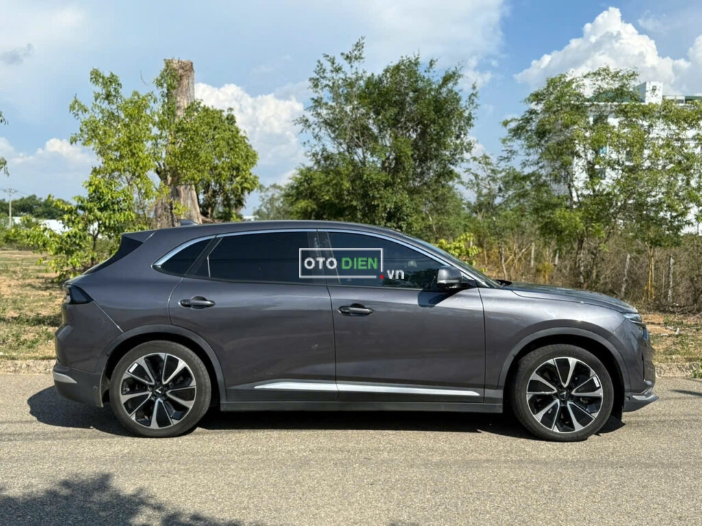 
													VinFast VF8 Plus 2023 thuê pin tp cũ – 27000 km full														