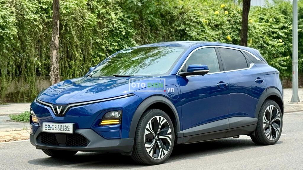 
													VinFast VF6 Plus 2024 mua pin cũ – 30000 km full														