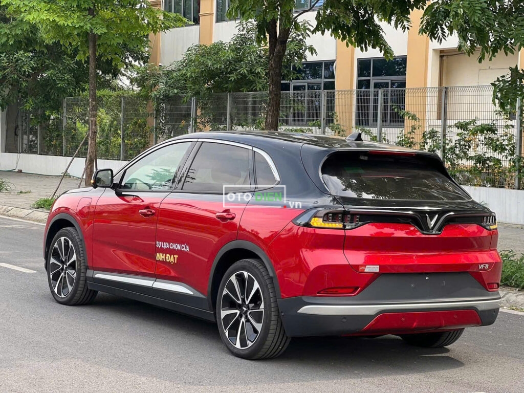 
													VinFast VF8 Plus 2024 mua pin CATL lướt – 200 km full														