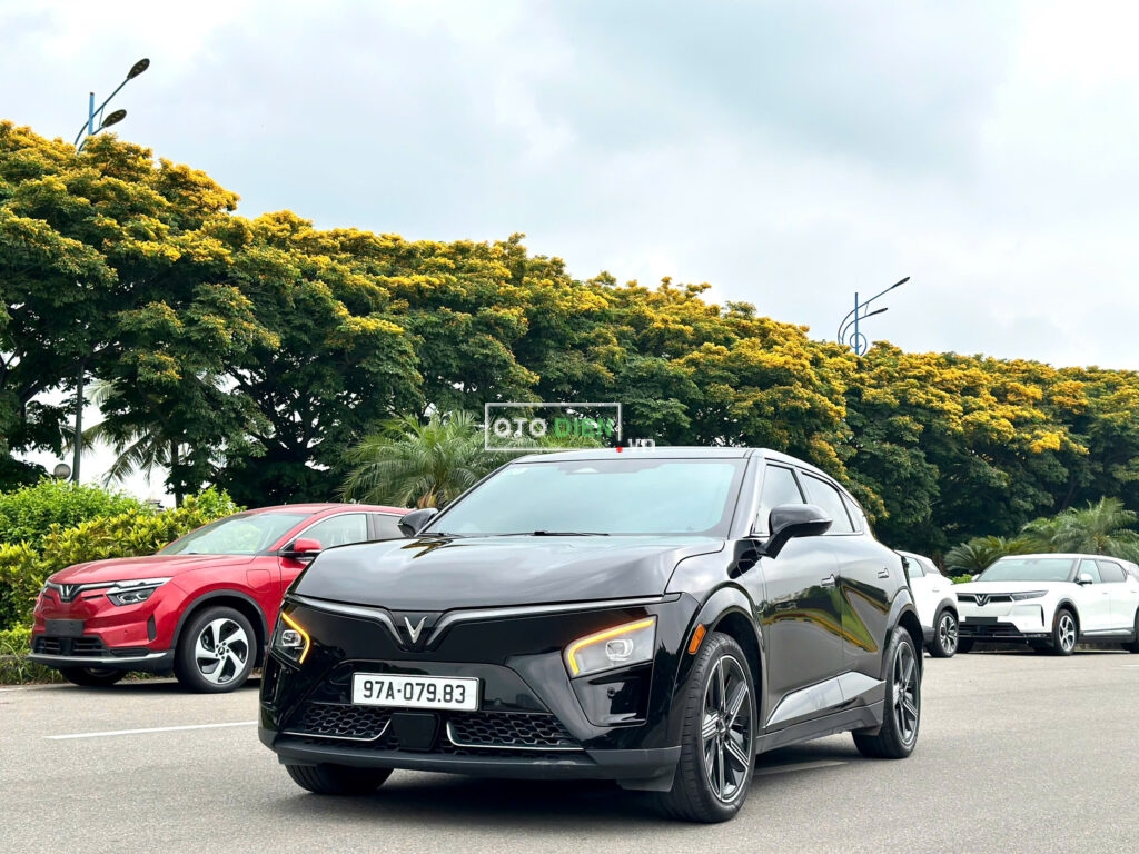 
													VinFast VF7 Plus 2024 mua pin cũ – 22000 km full														