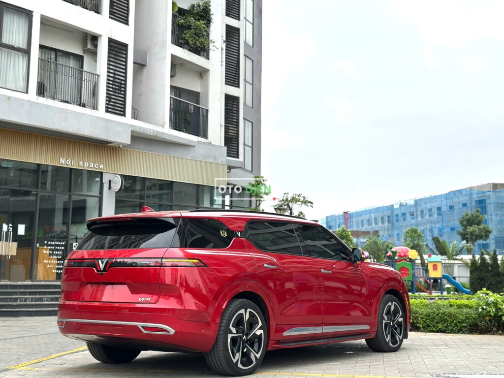 
													VinFast VF9 Plus 2023 mua pin SDI lướt – 400 km full														
