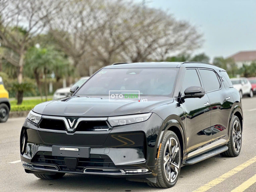 
													VinFast VF9 Plus 2024 mua pin CATL lướt – 5000 km full														