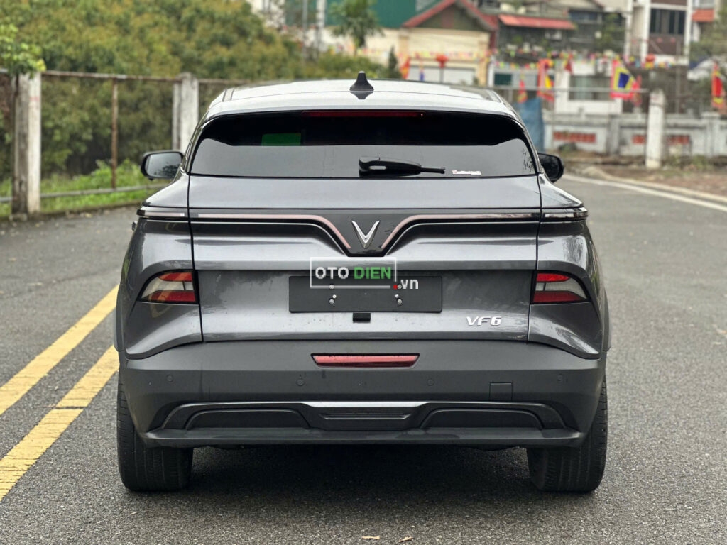 
													VinFast VF6 Plus 2024 mua pin lướt – 3173 km full														