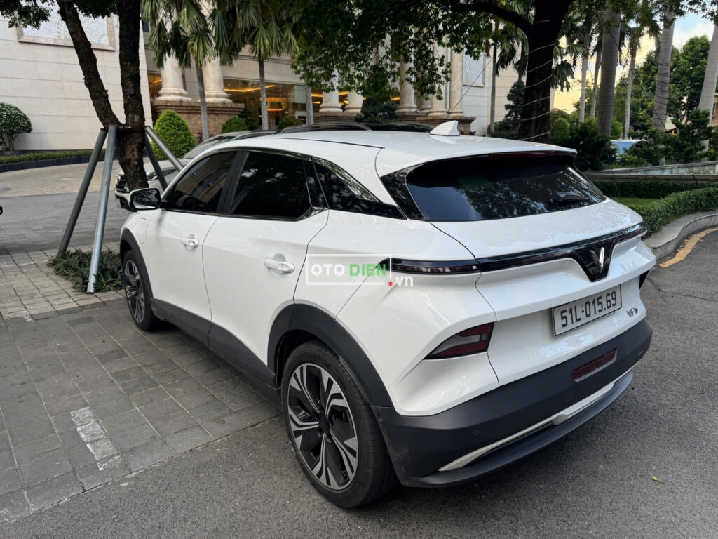 
													VinFast VF6 Plus 2024 mua pin cũ – 27000 km full														