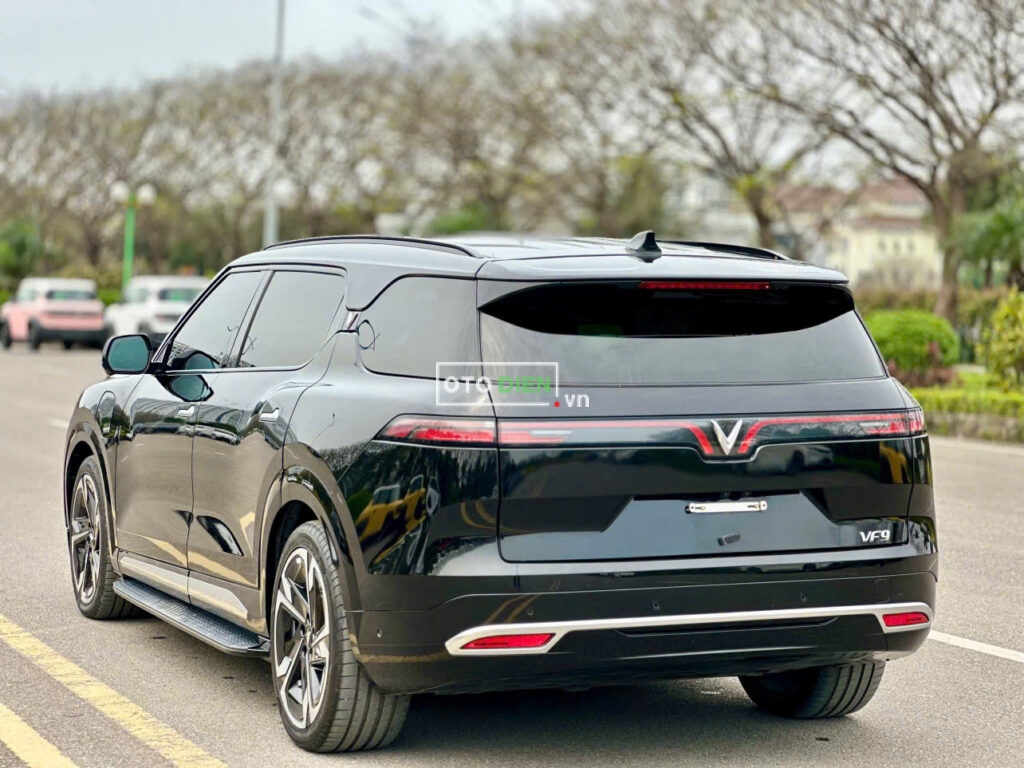
													VinFast VF9 Plus 2024 mua pin CATL lướt – 5000 km full														