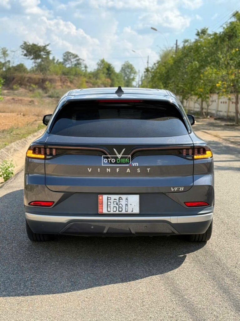 
													VinFast VF8 Plus 2023 thuê pin tp cũ – 27000 km full														