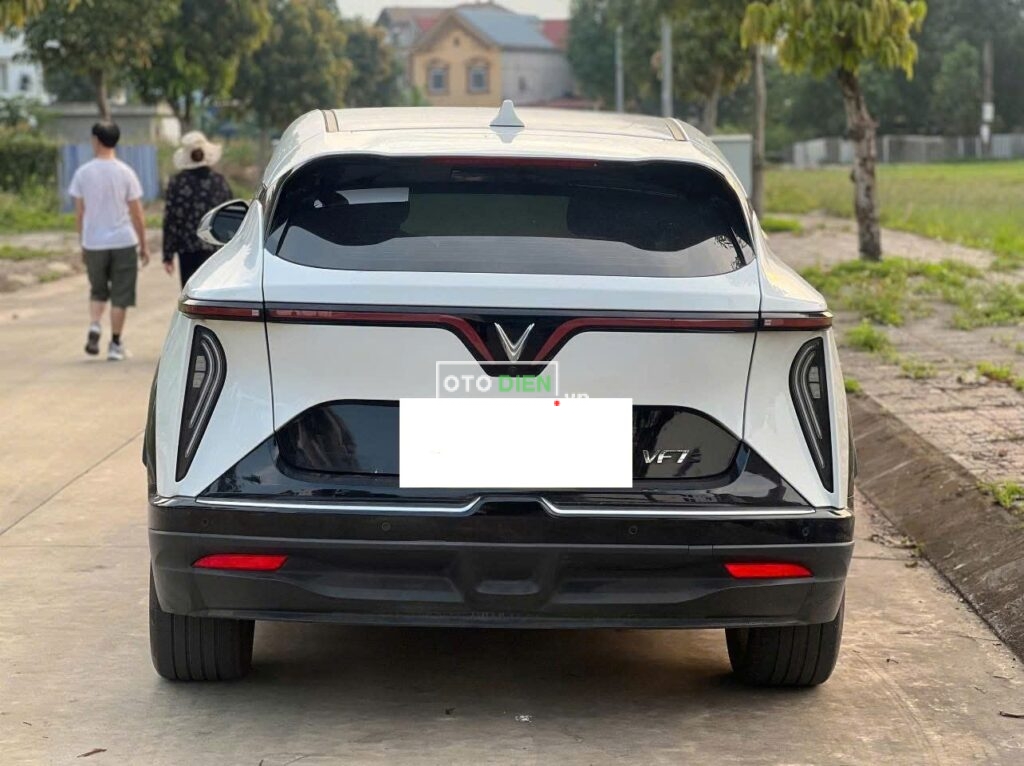 
													VinFast VF7 S 2024 mua pin cũ – 20000 km full														