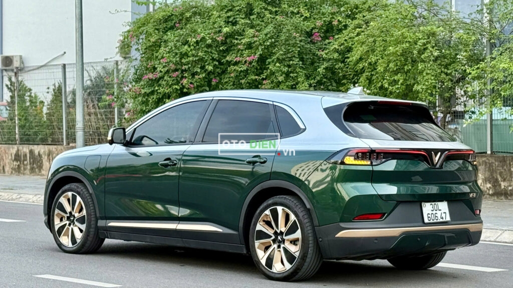 
													VinFast VF8 Plus 2024 mua pin CATL lướt – 7000 km full														