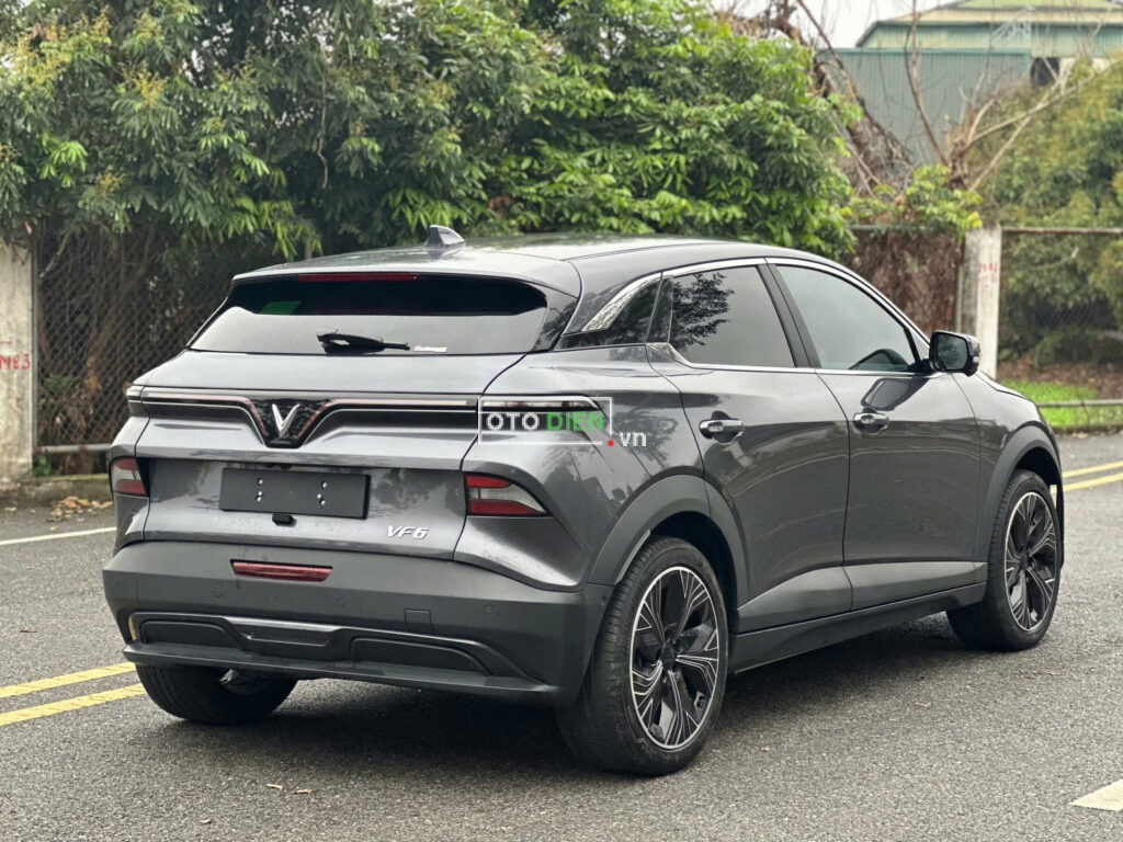 
													VinFast VF6 Plus 2024 mua pin lướt – 3173 km full														