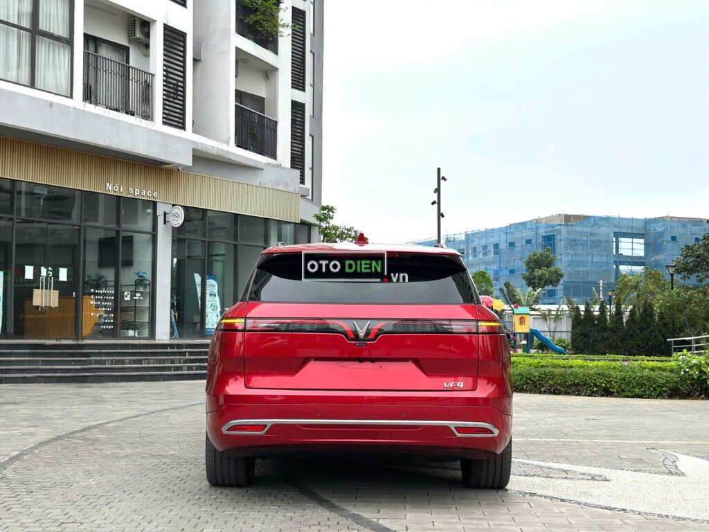 
													VinFast VF9 Plus 2023 mua pin SDI lướt – 400 km full														