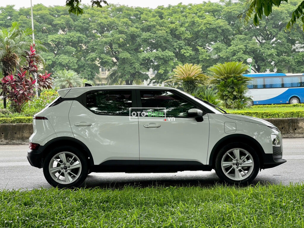
													VinFast VF5 Plus 2023 mua pin cũ – 17000 km full														