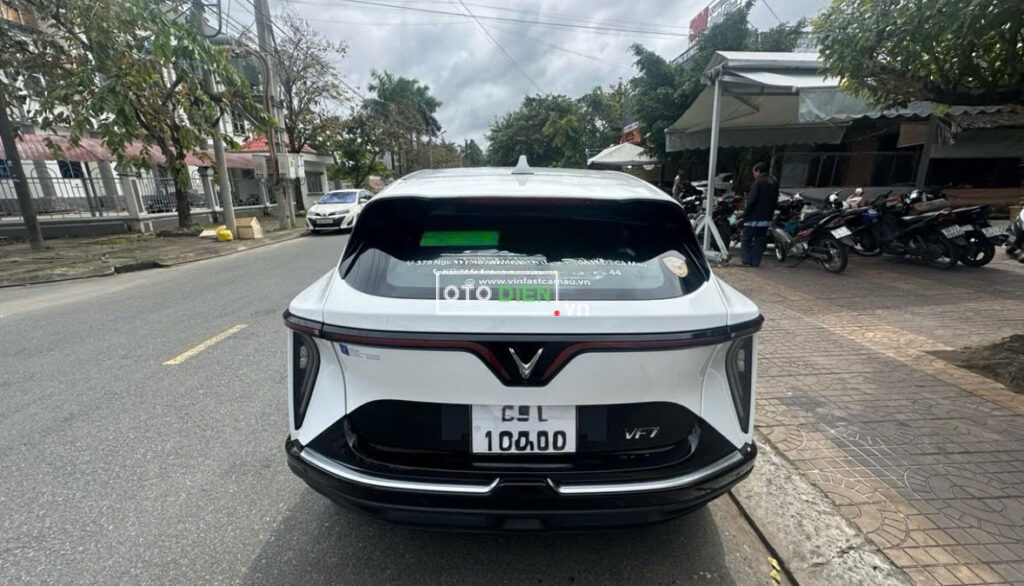 
													VinFast VF7 Plus 2024 mua pin lướt – 5000 km full														