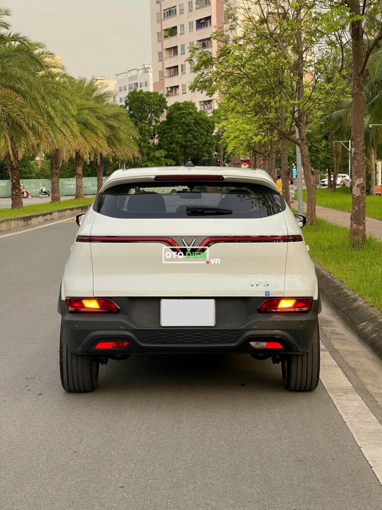 
													VinFast VF5 Plus 2024 mua pin cũ – 30000 km full														