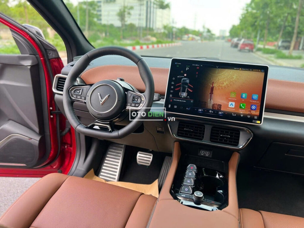
													VinFast VF8 Plus 2024 mua pin CATL lướt – 200 km full														