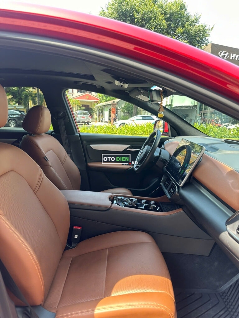 
													VinFast VF8 Plus 2023 thuê pin tp cũ – 15000 km full														