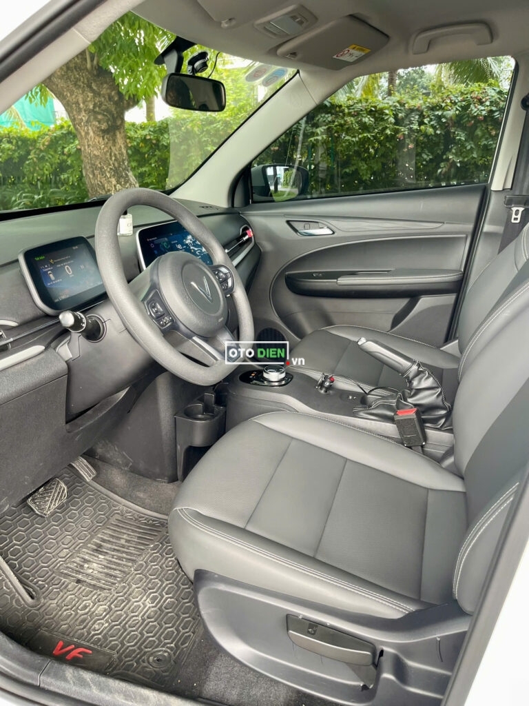 
													VinFast VF5 Plus 2023 mua pin cũ – 17000 km full														