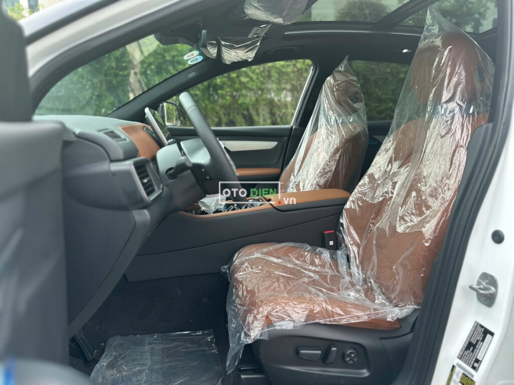 
													VinFast VF8 Plus 2024 lướt – 30 km full														