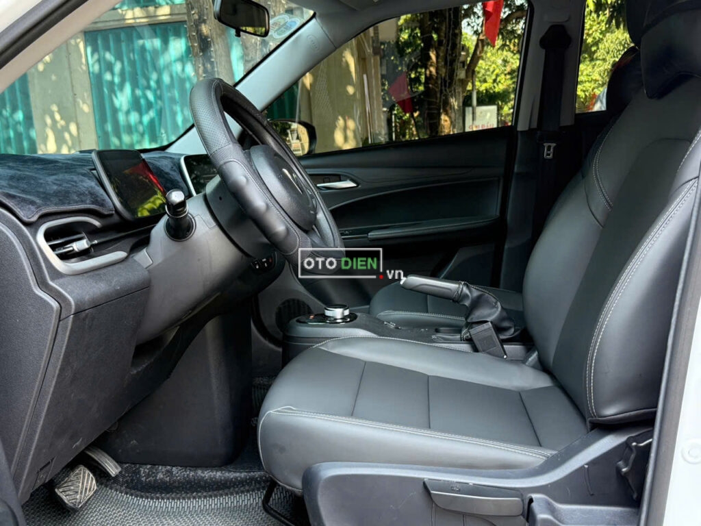 
													VinFast VF5 Plus 2024 mua pin cũ – 33000 km full														