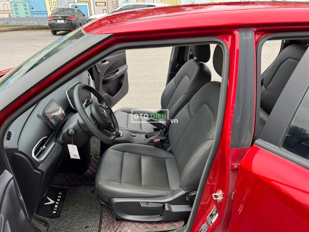 
													VinFast VF5 Plus 2023 mua pin cũ – 24000 km full														